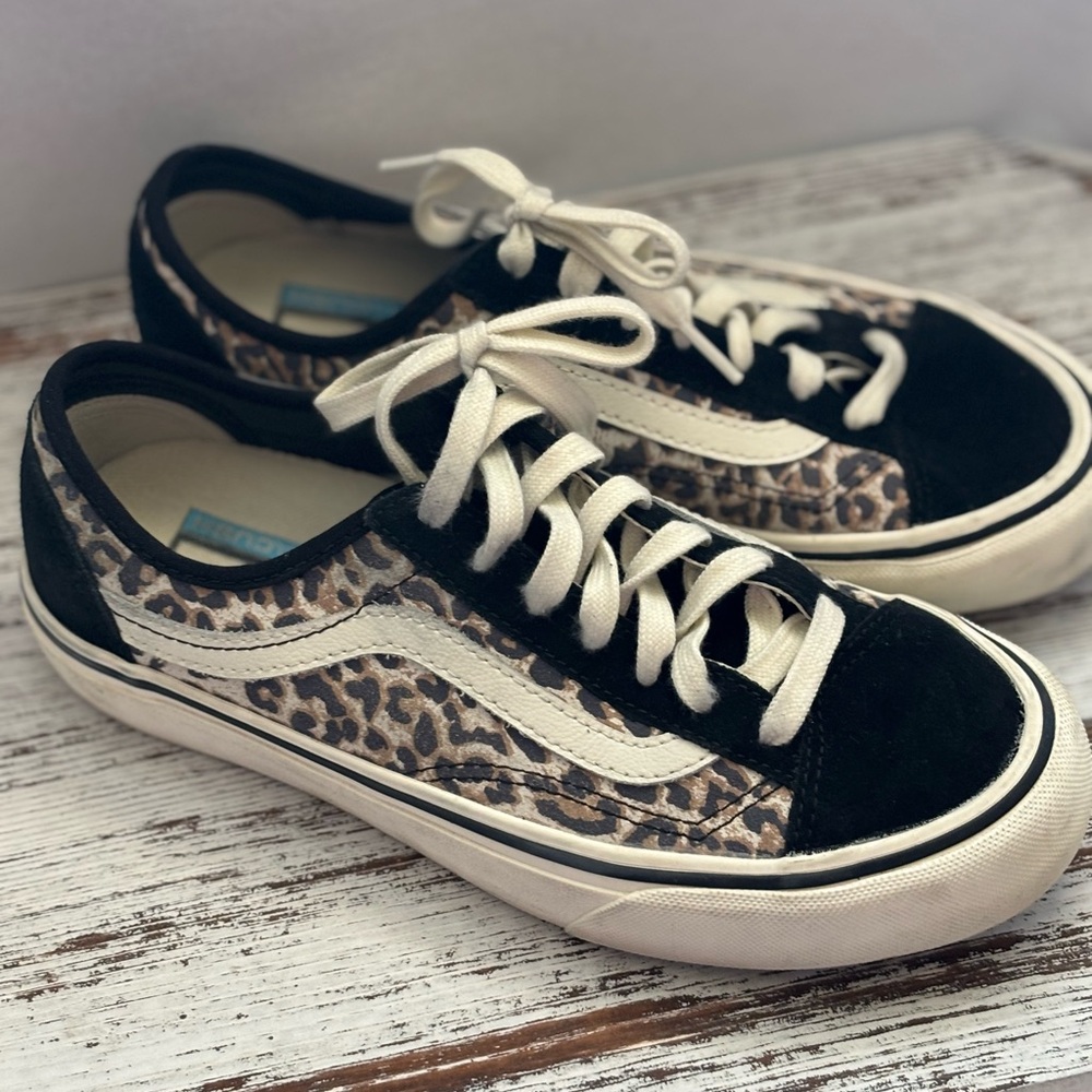 Vans Women's Black and Cream Leopard Sneakers